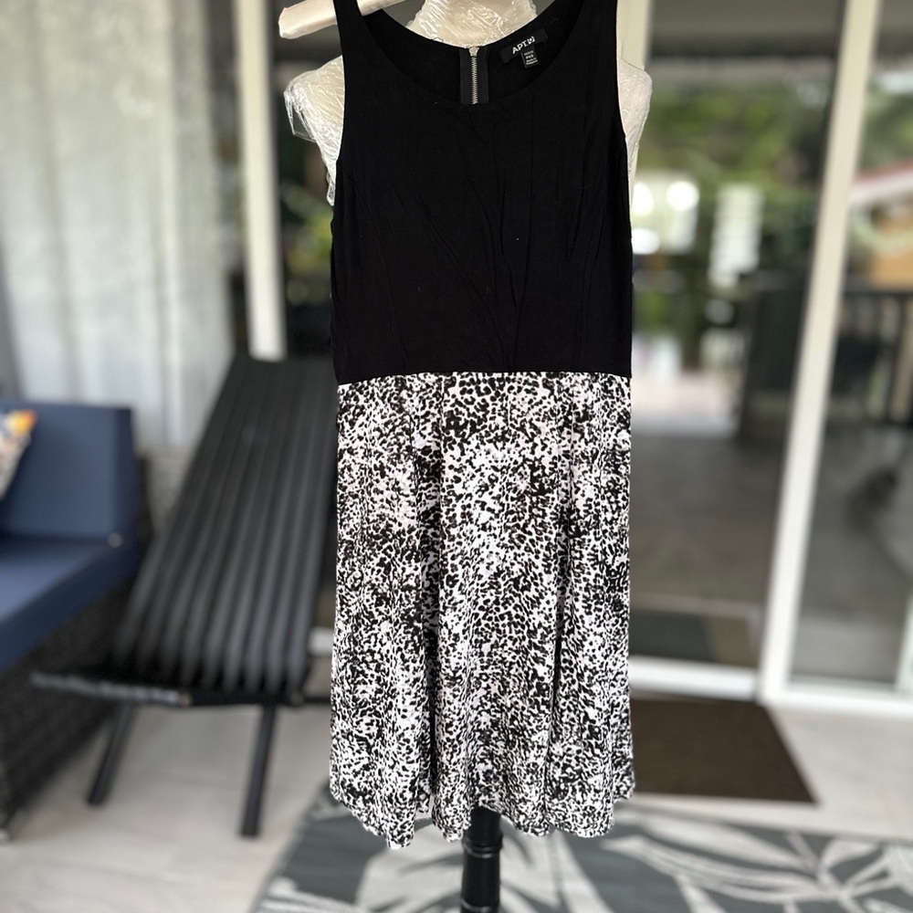 Apt. 9 Black and White A-Line Midi Dress for Wedding Guests